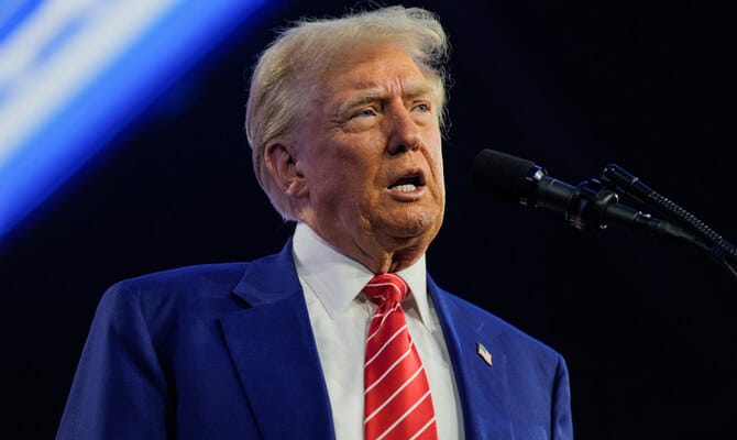 Trump unveils investments to power AI boom