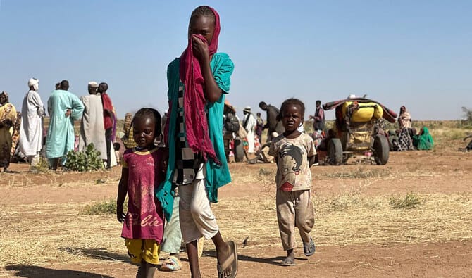 Waiting for a Miracle: Sudan Between Collapse and Exploitation